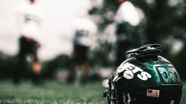 New York Jets helmet